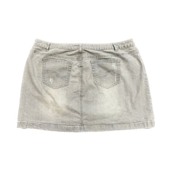 Baccini Gray Stetch Denim Distressed Mini Skirt Size 20W - Picture 2 of 3